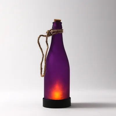 Produktbild von LED Solar Flasche - Dekoleuchte für Garten - gelb flackernde LED - violett