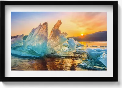 Produktbild von Eisstück bei Sonnenaufgang– Wandbild mit Rahmen – Gerahmtes Bild  – Wanddekoration – 60x40 cm –  Schwarz Rahmen