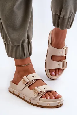 Imagen del producto de Sandalias de plataforma Damen, marca Big Star, modelo NN274083, color beige, talla 37
