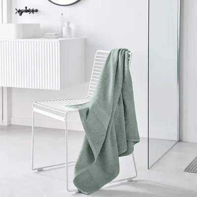 Produktbild von Einfaches Badetuch ESSENTIAL