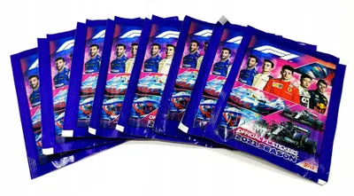 Produktbild von Formula 1 F1 2021 Stickers. Topps. 8 Packets / 80 Stickers