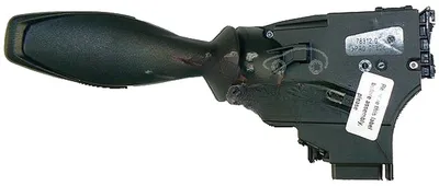 Immagine prodotto di Interruttore di direzione METZGER per FORD FIESTA VI