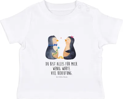 Produktbild von Mr. & Mrs. Panda  T-Shirt Pinguin Pärchen 0. - 6. Monat - Weiß - Geschenk, Babyshirt, Liebe, Verlobung, Hochzeit, Kinder Shirt, Baby, Kleinkind