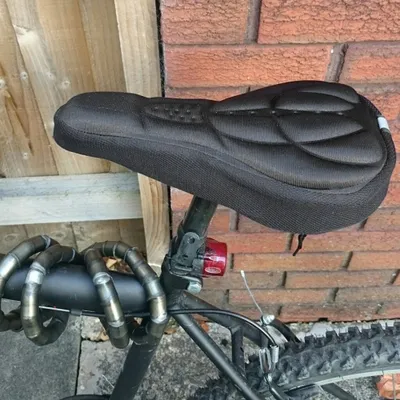 Produktbild von Radfahren Fahrrad Fahrradsitz Sattel Weiche bequeme rutschfeste Abdeckung Kissenpolster Schwarz