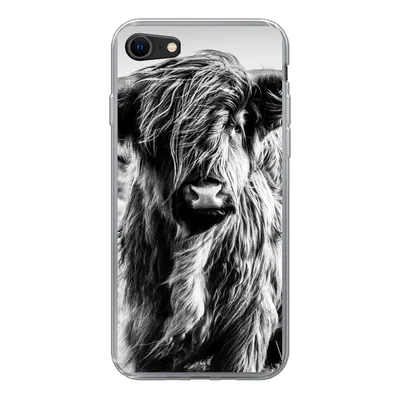 Produktbild von MuchoWow® Handyhülle Schutzhülle Hülle für iPhone 7 Schottischer Highlander - Natur - Kuh - Schwarz - Weiß Silikon Softcase Handy Hülle - Kartenhalter