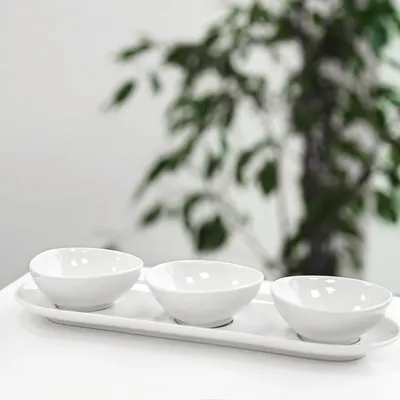 Image de Ayda Set de 4 coupes à snacks en porcelaine - 3 coupes + 1 plat de service