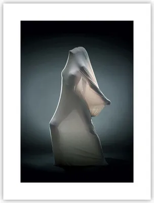 Produktbild von Poster - Poster ohne Rahmen - Künstlerisch Frau Kampf - 30x40 cm - Wand Bild - Wanddeko - Wandbilder - Kunstposter - Wandposter - Bilder - Kunstdruck - Wanddekoration - Wandbild - P2XPA30x40-4167
