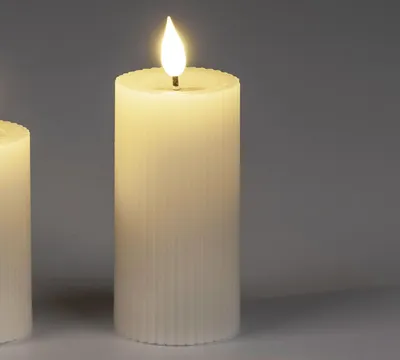Produktbild von LED Kerze STREIFEN H. 10cm D. 5cm creme mit Timer Formano