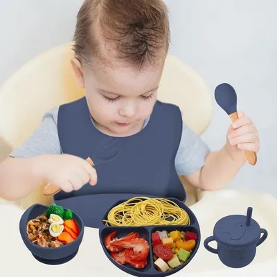 Obrázek produktu pro Silikonová dětská podložka pro kojence, 8dílná sada, protiskluzová, bez BPA, modrá