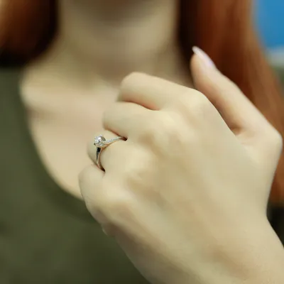 Produktbild von 0,21 Carat Diamant Solitär Antragsring 14 Karat Weißgold - 62 (19,70 mm)