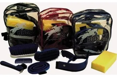 Productafbeelding van Grand National Groomingset in rugzak Horse/Horka blauw