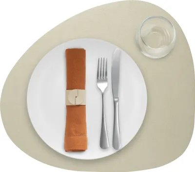 Produktbild von Tischset Skinnatur "Linen" - Platzdeckchen - Platzsets - Oval - Recyceltes Leder - Beige - 46x40cm - 1 Stück