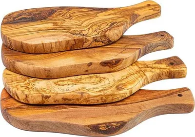 Productafbeelding van Unyqoos® Set van 4 snij- en serveerplanken van olijnhout, handgemaakt, ongeveer 28 cm met handvat, ongeveer 2 cm dik, natuurlijke houtsoort