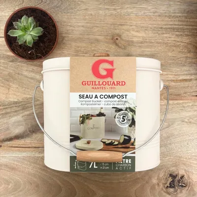 Image de Seau a compost ovale 7l beige avec filtre - Guillouard - 040633 -