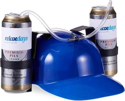 Produktbild von Partyhelm aus robustem Kunststoff mit zwei Dosenhaltern für Dosen & Flaschen, verstellbar