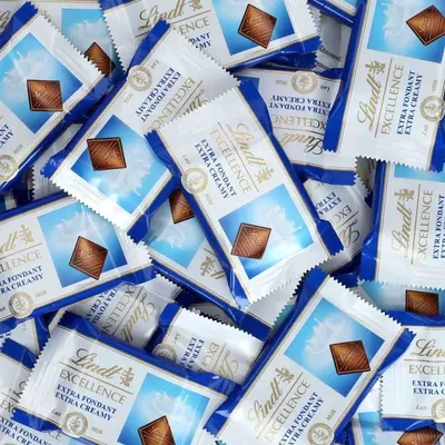 Produktbild von Lindt Excellence Mini Täfelchen Extra Cremig Vollmilch 200er