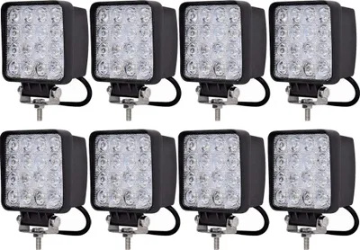 Produktbild von Greenmigo 8x48W 16 LEDs Flutlicht LED Arbeitsscheinwerfer Außenstrahler Offroad Lampe Zusatzscheinwerfer für Jeep SUV 12-24V Schwarz Aluminium Druckguss IP67