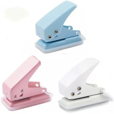 Immagine prodotto di Piccolo raccoglitore in carta con 3 fori - 6 mm - impugnatura ergonomica