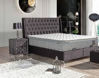 Produktbild von Schwarzes Bett mit Matratze aus Textil und Edelstahl, modernes Design
