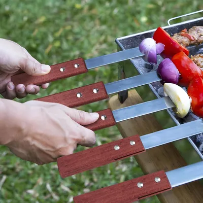 Produktbild von LALAGO 10er Pack flache Shashlik-Spieße, Edelstahl, 60 cm, Grillspieße, extra lang, Fleischspieße, Fleischgabel, Metallspieße, Grillzubehör für Grillstäbe, Grillbesteck
