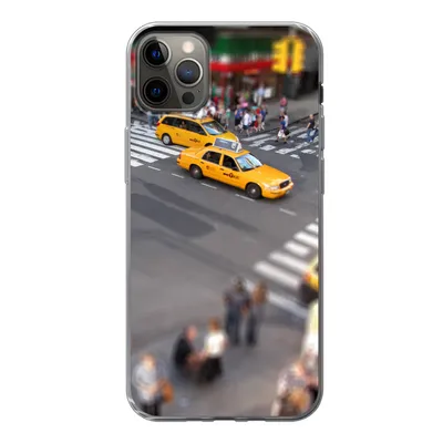 Produktbild von MuchoWow® Handyhülle Schutzhülle Hülle für iPhone 13 Pro Max New York - Amerika - Taxi Silikon Softcase Handy Hülle - Mobiltelefon