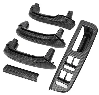 Obrázek produktu pro Vnitřní kryt kliky dveří spolujezdce vzadu, design karbonu, pro VW Golf 4, Bora 4