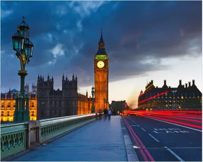 Produktbild von Wallario Poster - London- Big Ben bei Nacht, Kunstdruck Größe: 40 x 50 cm