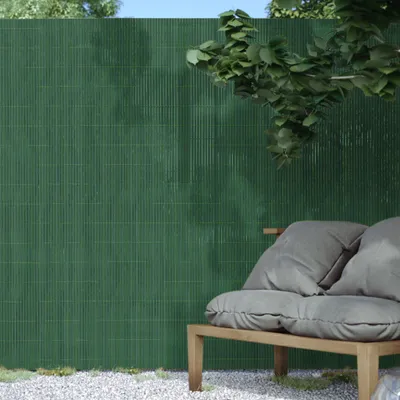 Produktbild von paramondo PVC Sichtschutzmatte StrongLine, 180 x 500 cm, grün wetterfest, UV-beständig & robust für Balkon, Terrasse und Garten