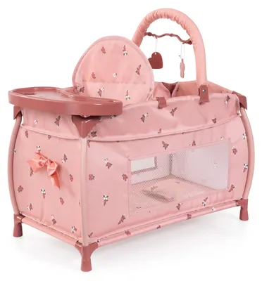 Produktbild von Bayer Design 62826AA Puppenbett mit integriertem Hochstuhl, Esstablett, Mobile, Bettdecke, Kissen, modern, für Puppen bis 46 cm