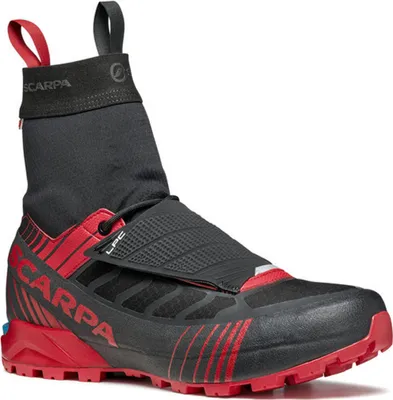 Bergschuh "Ribelle S HD" von Scarpa in Schwarz und Rot mit elastischem Schaft und rutschfester Sohle.