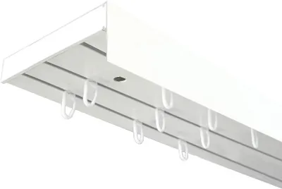 Produktbild von SN Deco - Vorhangschiene SH Set, 3-läufig, weiß 360 cm, vorgebohrt, m. Blende, weiß, 7.5 cm, Komplettes Zubehör und Röllchen