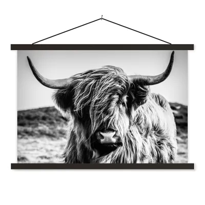 Produktbild von MuchoWow® Textilposter Schottischer Highlander - Natur - Kuh - Schwarz - Weiß 120x80 cm mit schwarzem Rahmen - Wanddeko