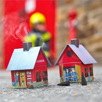 Produktbild von Crottendorfer Räucherhaus mehrfarbig Feuerwehr
