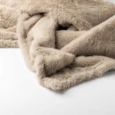 Produktbild von Dutch Decor Wohndecke Kunstfell Lize 140x180 cm Beige