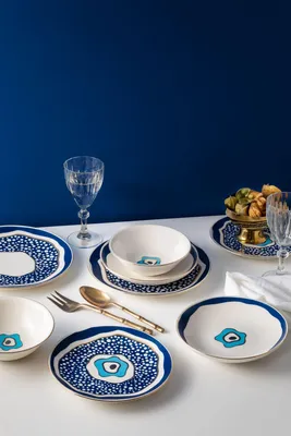 Produktbild von Hermia Concept, Hochwertiges Geschirrset (24 Teile) aus 100% Porzellan, spülmaschinenfest