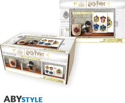 Productafbeelding van Harry Potter Geschenkdoos (kaars, stickers en acryl decoratie)