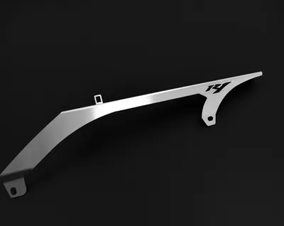 Productafbeelding van Kettingschutbeschermer, compatibel met Yamaha YZF-R1, bouwjaar 2004-2020, logo in zilver