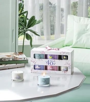 Produktbild von Famanu Duftkerzen Set 6 Stück - Elegante Geschenke