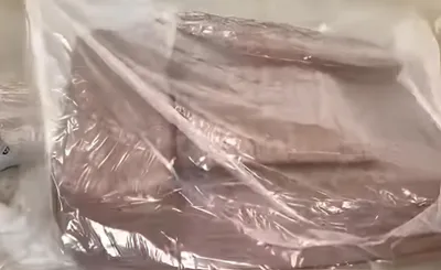 Zdjęcie produktu dla Miękka, rozkładana sofa z szarej tkaniny do salonu