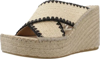 Produktbild von Espadrilles aus Textil mit geflochtener Jutesohle in Beige, Modell 79900RLMO4