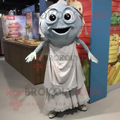 Produktbild von Grauer REDBROKOLY Fisch-Tacos Maskottchen Kostüm charakter bekleidet mit einem Maxikleid und Schnürsenkeln