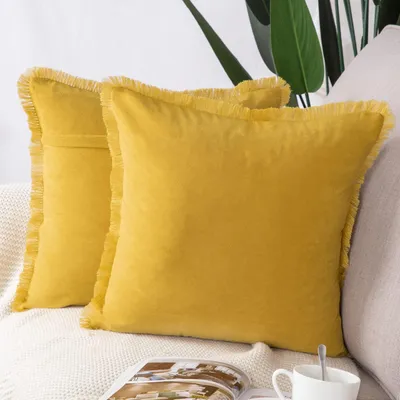 Zdjęcie produktu dla Zestaw 2 poszewek na poduszki, imitacja zamszu, z frędzlami, kolor żółty, 60x60 cm