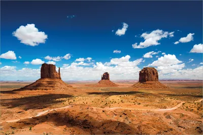 Produktbild von Wallario selbstklebendes Poster - Monument Valley, Größe: 61 x 91,50 cm