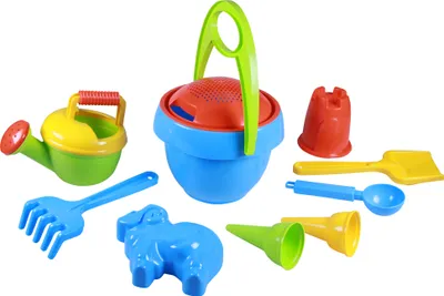 Produktbild von Simm Sandspielzeug-Set, bunt, 10-teilig, aus Kunststoff. Inhalt: Eimer (2 Liter, Ø 21 cm), Schaufel, Rechen, Gießkanne, Eislöffel, 2 Eiswaffeln, 2 Förmchen, Sieb (Eimerdeckel). Gesamtmaße: 22x21x33 cm. Geeignet für Kinder ab 2 Jahren.
