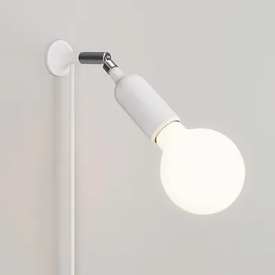 Immagine prodotto di Lampada da parete MAG-Y con snodo e portalampada in silicone con interruttore