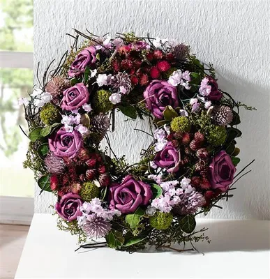 Image de Couronne décorative "Lila Rose" en matériaux naturels & fleurs textiles, Ø 21 cm, couronne de table, décoration de mariage, décoration de table, couronne de fleurs