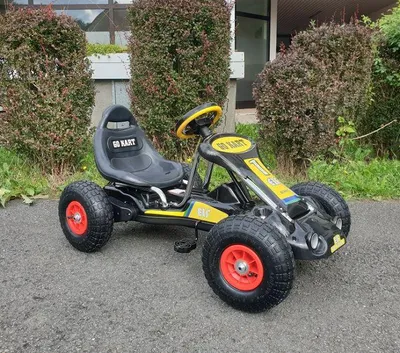 Produktbild von Tretauto Gokart für Kinder mit Pedal in schwarz inkl. Luftreifen