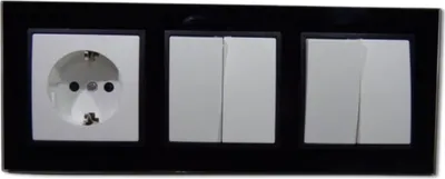 Produktbild von 8704 Abelka Nuovo schwarz 1 x Schuko 2 x Serien Schalter 230 Volt
