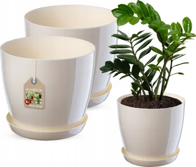 Immagine prodotto di Fioriere in plastica KADAX "Agen", vaso con sottovaso. Fioriera, 18 cm + 20 cm, crema