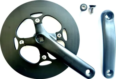 Produktbild von UD Schwarze Kettenradgarnitur LASCO 152 mm, Vierkant, 52 Zähne
